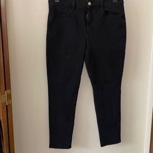 NWOT AMERICAN EAGLE JEANS